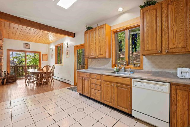 9 Autumn Lane, Newbury, NH 03255