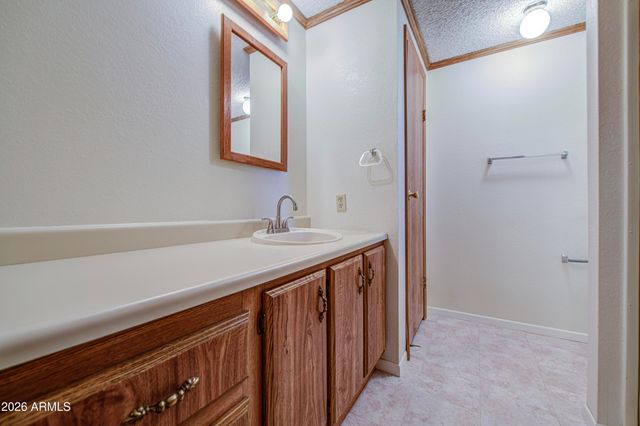 233 S 75TH Way, Mesa, AZ 85208