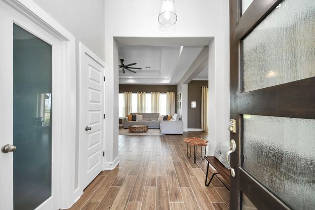 7723 Stratford Hall Drive, Rosharon, TX 77583