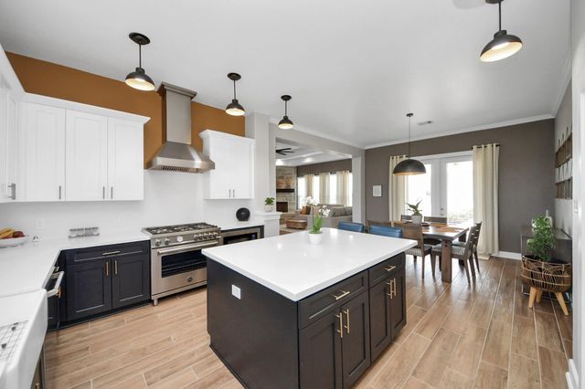 7723 Stratford Hall Drive, Rosharon, TX 77583