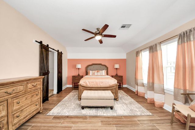 7723 Stratford Hall Drive, Rosharon, TX 77583