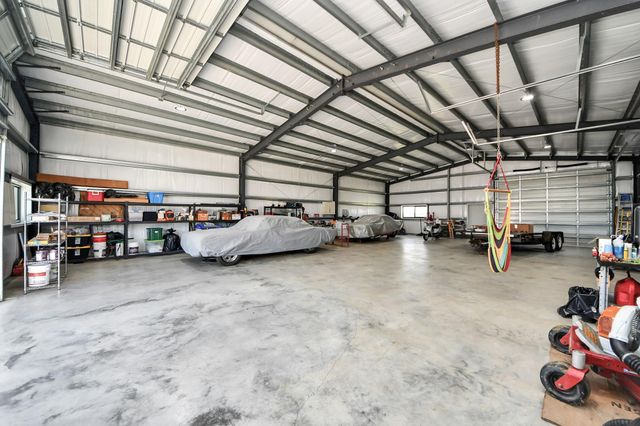 7723 Stratford Hall Drive, Rosharon, TX 77583