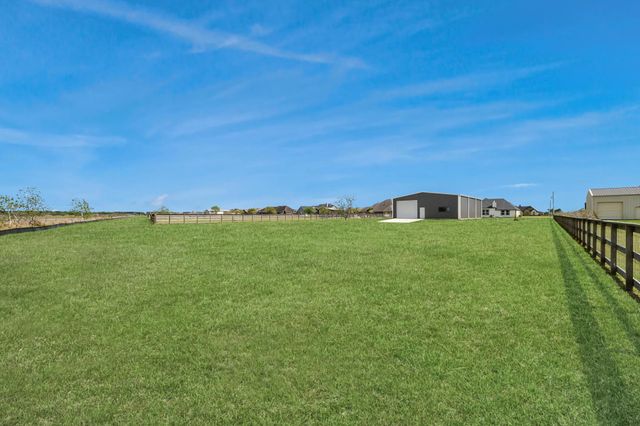 7723 Stratford Hall Drive, Rosharon, TX 77583