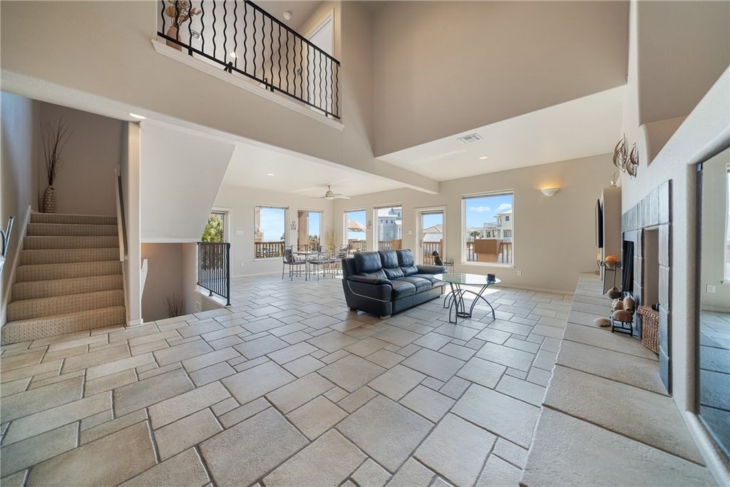 113 Sea Air, Port Aransas, TX 78373 — photo 3