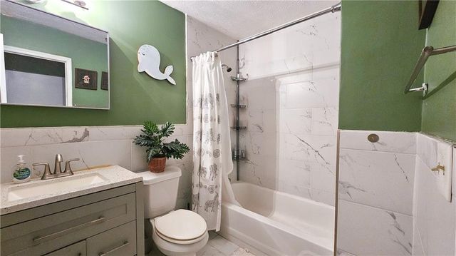 4737 Trailblazer Court NW, Lilburn, GA 30047