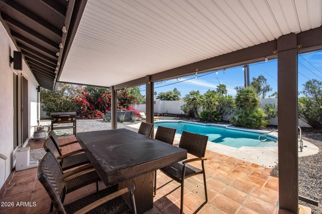 5117 E BECK Lane, Scottsdale, AZ 85254