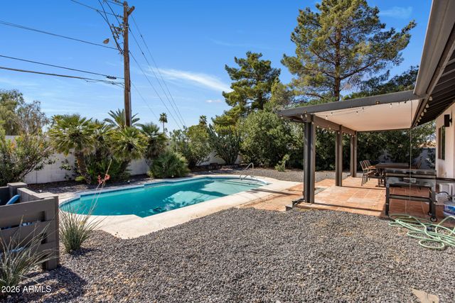 5117 E BECK Lane, Scottsdale, AZ 85254