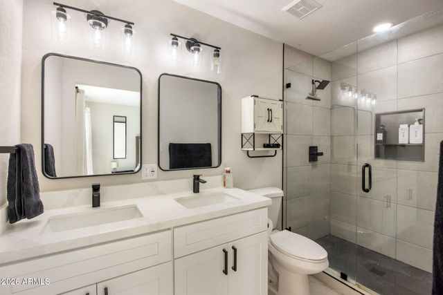 5117 E BECK Lane, Scottsdale, AZ 85254