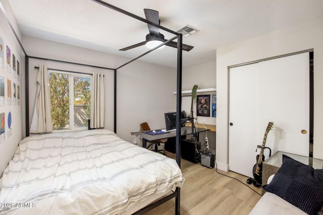 5117 E BECK Lane, Scottsdale, AZ 85254