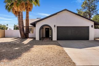 5117 E BECK Lane, Scottsdale, AZ 85254