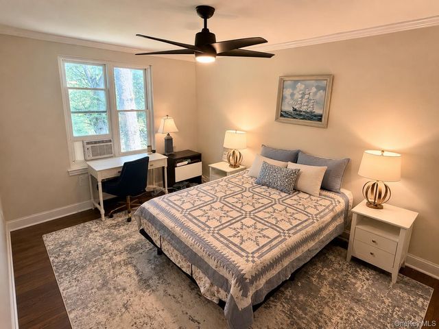 54 Glen Keith Road L, Glen Cove, NY 11542