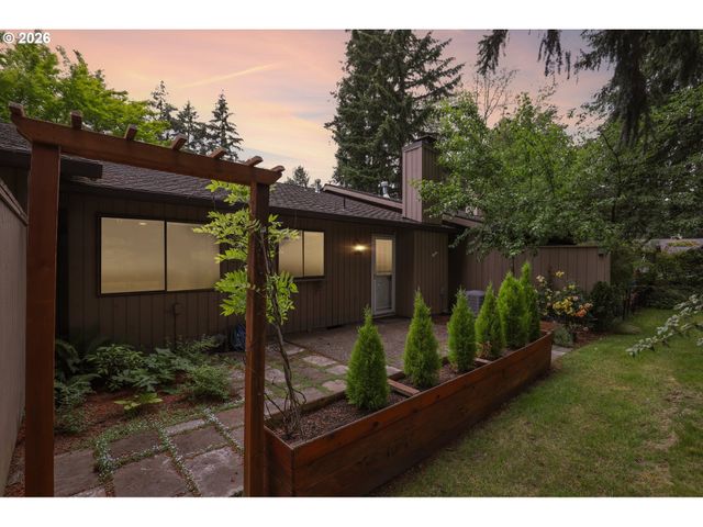 7260 Sw WILSON Ct, Beaverton, OR 97008