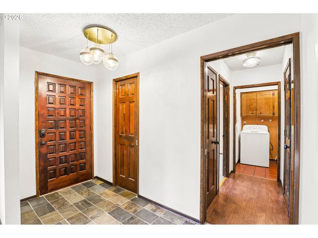 7260 Sw WILSON Ct, Beaverton, OR 97008