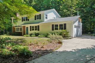 3598 Lusan DRIVE, Cedarburg, WI 53012
