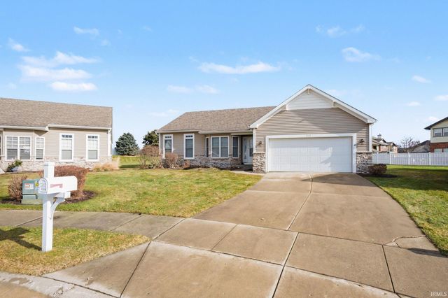 6114 Rockefellar Court, Granger, IN 46530