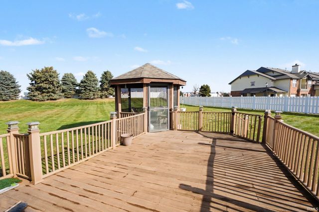 6114 Rockefellar Court, Granger, IN 46530