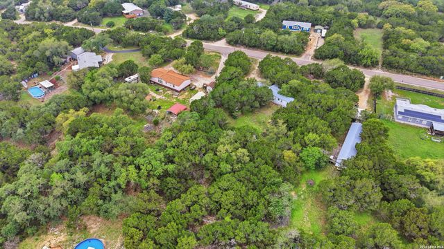 906 QAPPUELLA DR, Canyon Lake, TX 78133