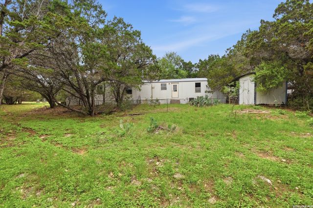 906 QAPPUELLA DR, Canyon Lake, TX 78133