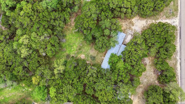906 QAPPUELLA DR, Canyon Lake, TX 78133