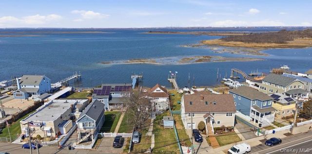 631 Cross Bay Boulevard, Broad Channel, NY 11693