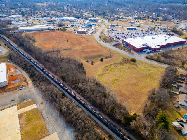 1 17th Ave, E, Springfield, TN 37172