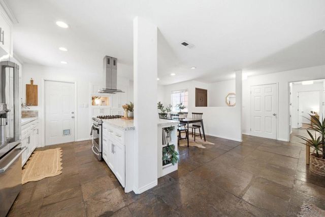 1135 Monterey Ave, Chula Vista, CA 91911