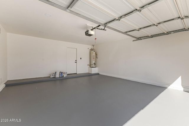 6210 W SOUTHGATE Street, Phoenix, AZ 85043