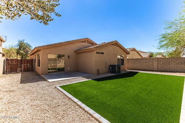 6210 W SOUTHGATE Street, Phoenix, AZ 85043