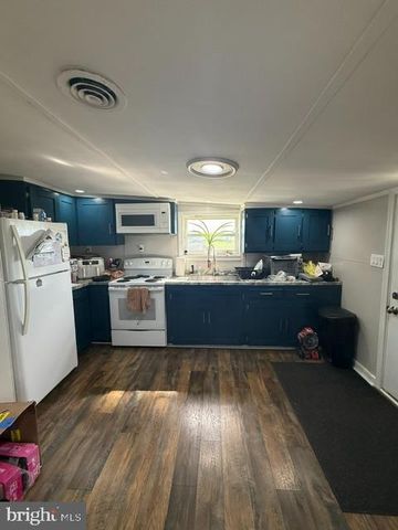 2312 CRALEY RD, Windsor, PA 17366