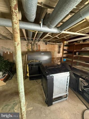 2312 CRALEY RD, Windsor, PA 17366