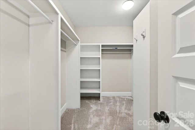 1624 Brook Road, Charlotte, NC 28205