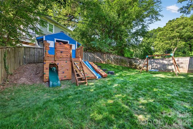 1624 Brook Road, Charlotte, NC 28205