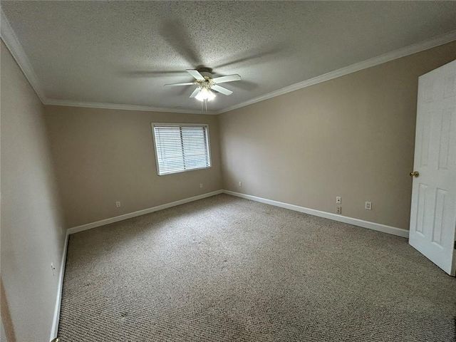 1016 Wingate Way, Atlanta, GA 30350