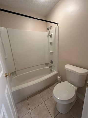 1016 Wingate Way, Atlanta, GA 30350