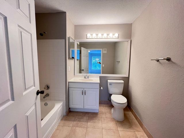 7511 SEURAT STREET 205, Orlando, FL 32819