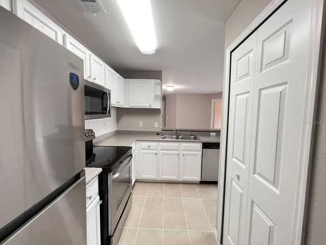 7511 SEURAT STREET 205, Orlando, FL 32819