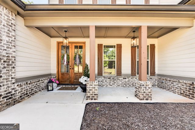 305 Preakness Way, Forsyth, GA 31029