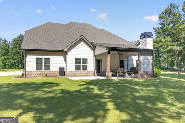 305 Preakness Way, Forsyth, GA 31029