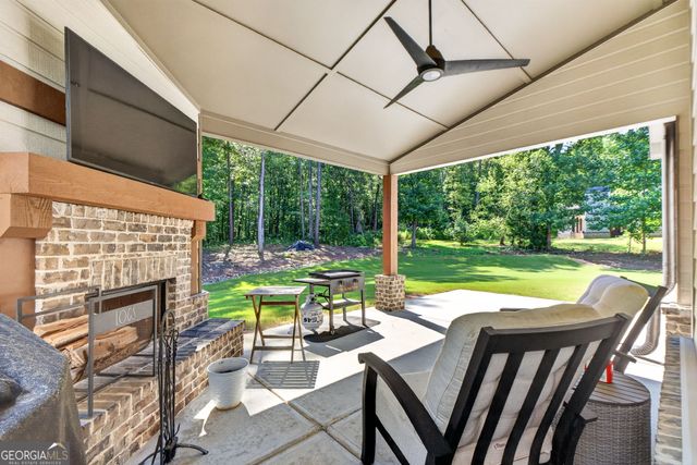 305 Preakness Way, Forsyth, GA 31029