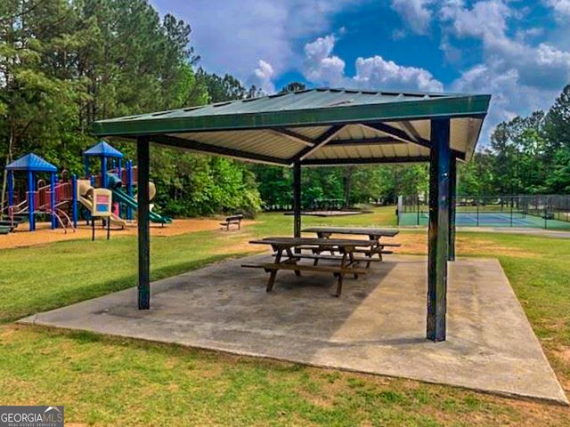403 Henredon Hill, Peachtree City, GA 30269