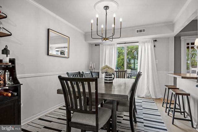 71 EDINBURGH RD, Blackwood, NJ 08012