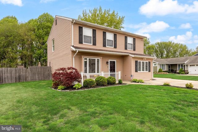 71 EDINBURGH RD, Blackwood, NJ 08012