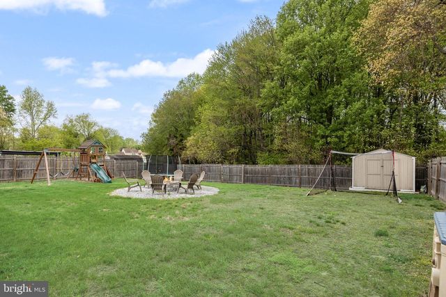 71 EDINBURGH RD, Blackwood, NJ 08012