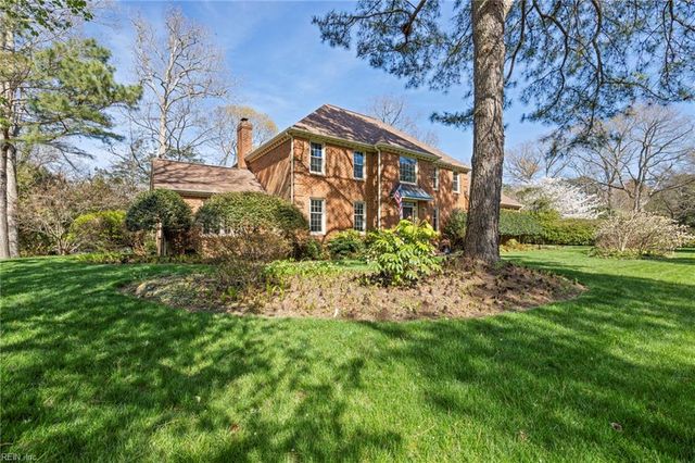 3232 Stapleford CHSE, Virginia Beach, VA 23452