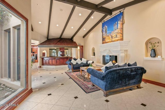 5129 E BERYL Avenue, Paradise Valley, AZ 85253