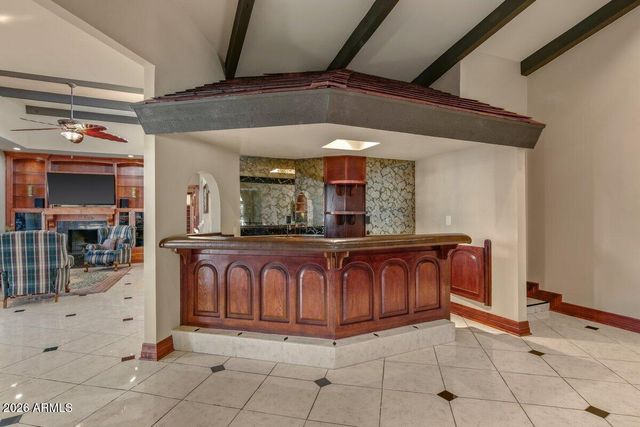5129 E BERYL Avenue, Paradise Valley, AZ 85253