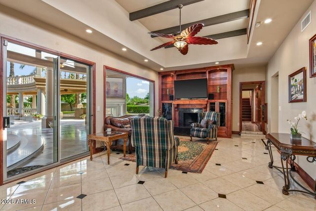 5129 E BERYL Avenue, Paradise Valley, AZ 85253
