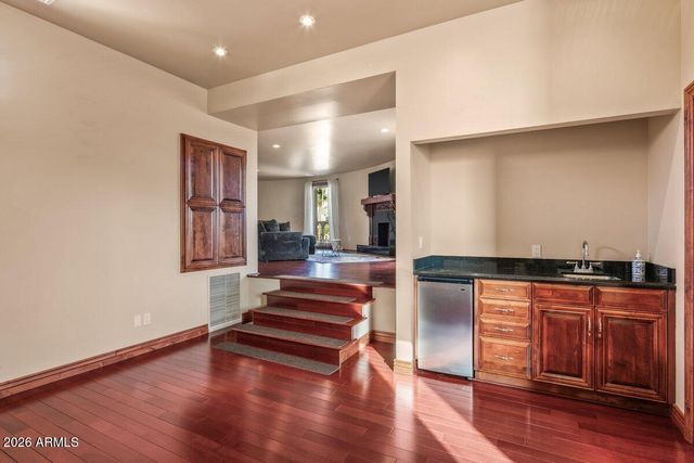 5129 E BERYL Avenue, Paradise Valley, AZ 85253