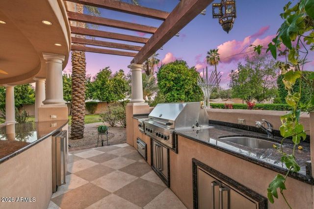 5129 E BERYL Avenue, Paradise Valley, AZ 85253