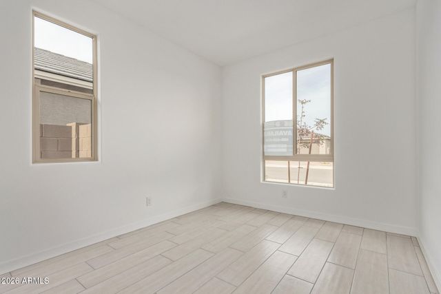 5343 W ROYAL PALM Road, Glendale, AZ 85302